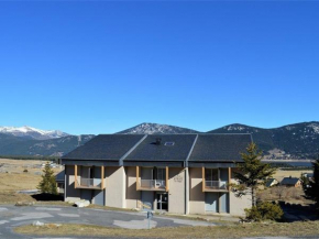 Charmant T2 Cabine au Centre des Angles avec Parking, Wi-Fi et Casier à Skis - FR-1-593-33 Les Angles